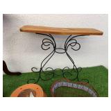 Plant Stands, Plant Holders & Baskets