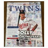 Paul Molitor Signed w/PSADNA COA Minnesota Twins Baseball Magazine
