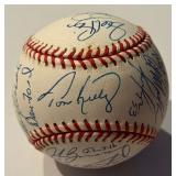 Minnesota Twins Twinsfest Signed Baseball - AJ Pierzynski, Tom Kelly,  Gladden, Steinbach, Smalley  - 21 Signatures