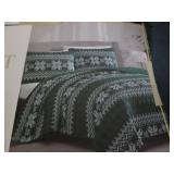 Lenox 3 piece quilt set...