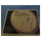 3M desktop document holder...