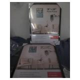 4 18 x 24" poster frames...