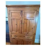 Pennsylvania House Solid Wood Cabinet With Upper Doors, 1 Drawer & Lower Storage