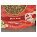 HOMTIEM Crispy Garlic & Onion Tomyum - Spicy, 3.5 oz (100 g) Non-GMO Vegan