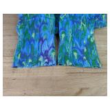 Bandolino Capris - Size 8 - Multicolor Purple/Blue/Yellow/Green - Front & Back Pockets *P