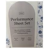 Threshold Performance Sheet Set - Full - Blue & White Floral - Brand New