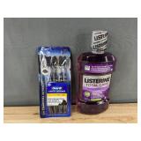 4 Oral-B Cavity Defense Charcoal Toothbrushes & Listerine Total Care Mouthwash 1 L - Brand New
