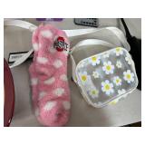 Pampered Chef Casserole, Internet Modem, Purses, Housewares