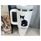 New Serengeti Vacuum Insulated Stainless Steel Tumbler with Lid -  Black & White Cat