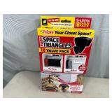 New Pack of 18 Ruby Space Triangles For Closet Organization