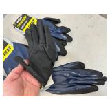 4 New Pairs of True Grip Water Resistant Work Gloves - Size XL