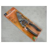 New Fiskars Ergonomic Angled Pruner