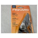 New Fiskars Ergonomic Angled Pruner