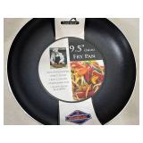 New 9.5 inch Aluminum Non-Stick Frying Pan