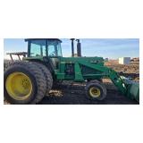 John Deere 4640 With JD 725 loader