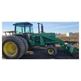 John Deere 4640 With JD 725 loader