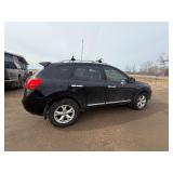 2011 NISSAN ROGUE