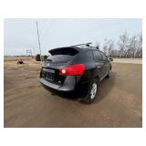 2011 NISSAN ROGUE
