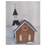 Department 56 "Woodlake Chapel" (2001)