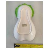 Cabbage Bowl & Celery Dish
