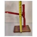 Hand Press Bottle Capper