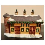 Authentic Christmas Valle " The Yellow Barn" and "The Stucco Lighthouse" *w/Original Boxes*