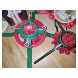 Tree Toppers & Christmas Tree Bases