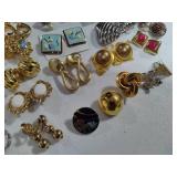 Large Lot of Vintage Earrings - All Clip