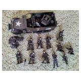 Vintage Army Truck w/Small Army Figurines