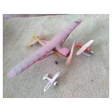 Large Model + Small Propeller Planes
