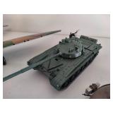 Military Model Tanks, Helicopter & Airplanes