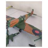 Military Model Tanks, Helicopter & Airplanes