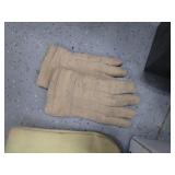 Heat Bricks, Smelting Gloves & Mittens