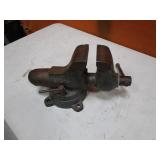 3 1/2" Bench Vise