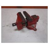 4 1/2" Bench Vise