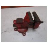 4 1/2" Bench Vise