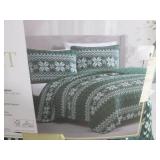 (EW2) Lenox 3-Piece King Size Quilt...