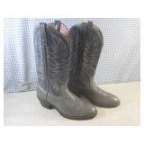 (BS) Pair of Red Wing Cowboy Boots ...