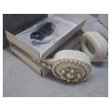 2 Heyday Wireless Headphones...
