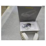 2 Heyday Wireless Headphones...