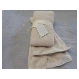 Casaluna Set of 2 Hand Towels...