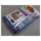 Fruit of Loom Size 6 Cotton Briefs...