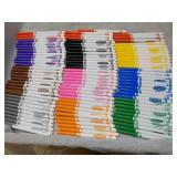Crayola 100 Markers 10 different Co...