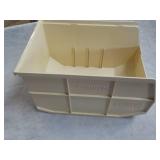 6 Quantum Stackable Shelf Bins...