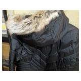 Lands End size L Hooded Quilled Ins...