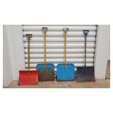 Shovels (Lot Of 4) - Mixed Snow/Yard Shovels With Wooden Handles