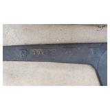 Blue Pipe Threading Tool with Long Guide Rail & Wrench Set