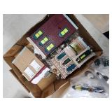 Miniatures - The Magic of Mainstreet Figures & Dollhouse Buildings