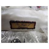 Miniatures - The Magic of Mainstreet Figures & Dollhouse Buildings