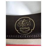 Stetson Beige Cowboy Hat with Feather Band - Size 7 1/2